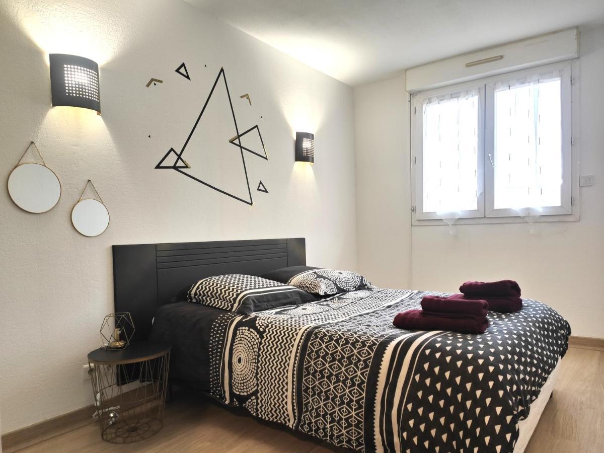 *Appart Lily* Parking* 5 Min Du Coeur De Ville Aubagne Buitenkant foto